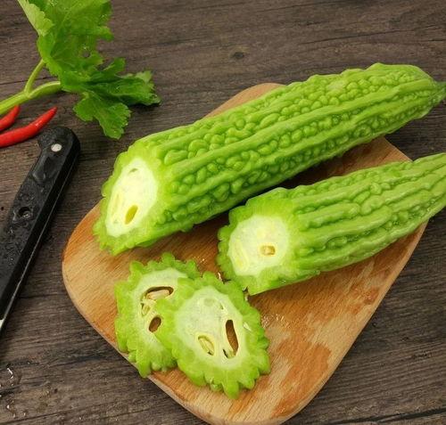 娱乐常吃瓜,揭秘明星们的甜蜜与苦涩